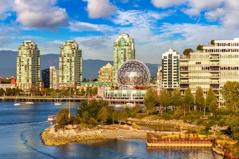 ALLONS VIVRE L’OUEST CANADIEN ENSEMBLE ! ✨